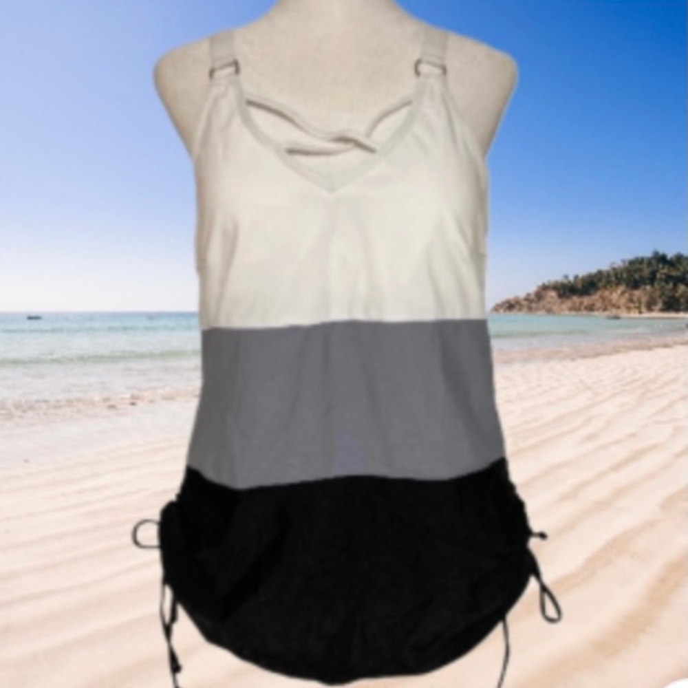 EC Colorblock Tankini Size Medium - Picture 2 of 11